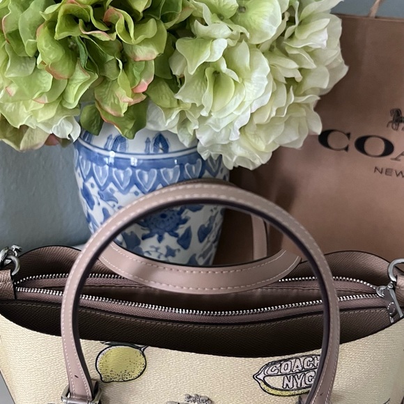 Coach Mollie Lemon Print Tote Bag - Yellow and Cream - Picture 5 of 6